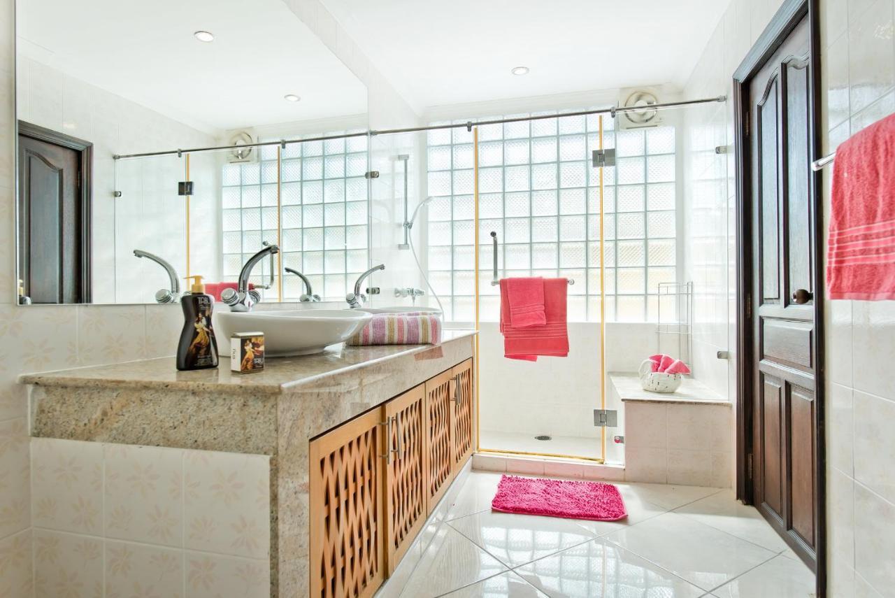 Butterfly Garden Boutique Residences Large Luxury Apts And Villas A Lifetsyle Destination By Neang, Everything You Need All Right Here 1-3 Bedrooms 110 To 190 Sq Mtrs, 2 Full Bathrooms, Rain Shower, Spa Bath, Bbq, Free Wifi, Staff 24-7, Close To Beac Pattaya Buitenkant foto