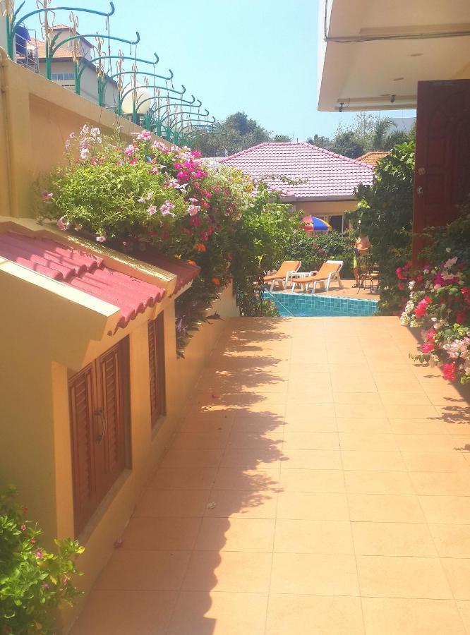 Butterfly Garden Boutique Residences Large Luxury Apts And Villas A Lifetsyle Destination By Neang, Everything You Need All Right Here 1-3 Bedrooms 110 To 190 Sq Mtrs, 2 Full Bathrooms, Rain Shower, Spa Bath, Bbq, Free Wifi, Staff 24-7, Close To Beac Pattaya Buitenkant foto